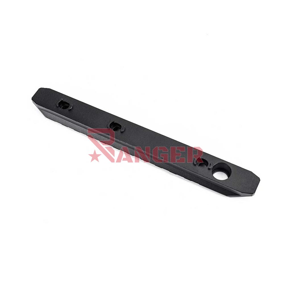 RAIL METAL 11 HUECOS M-LOK/KEYMOD ALUMINIO NEGRO