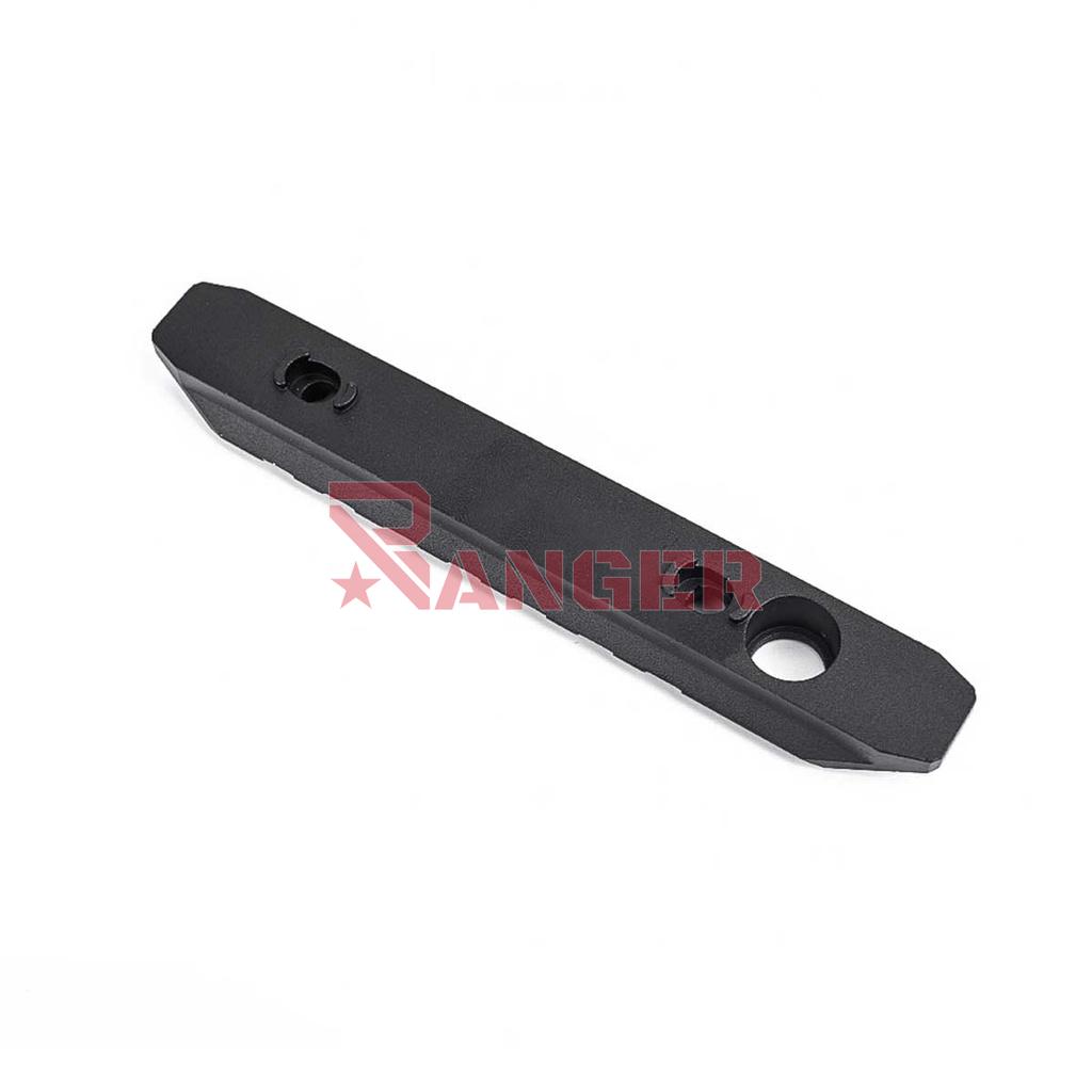 RAIL METAL 7 HUECOS M-LOK/KEYMOD ALUMINIO NEGRO