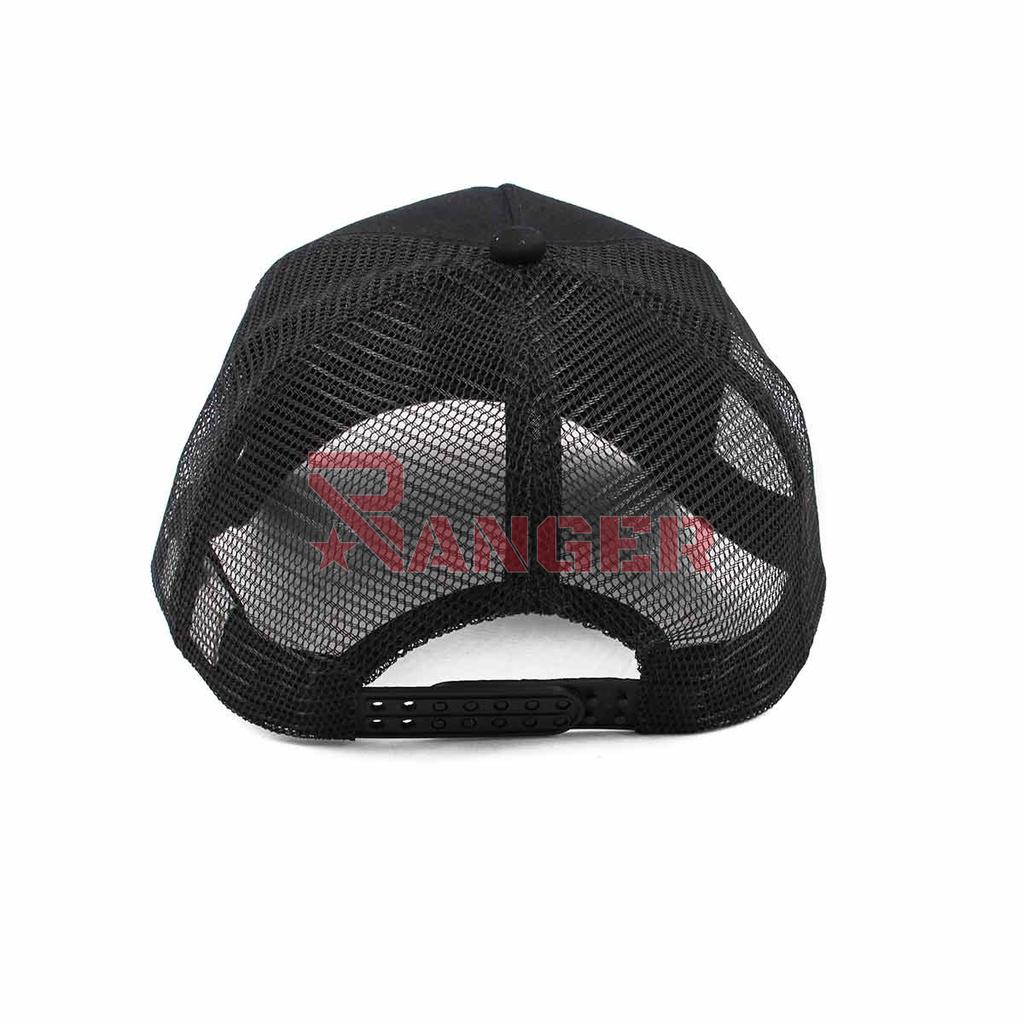 GORRA CORSO REJILLA UNDER THE BLACK FLAG NEGRA