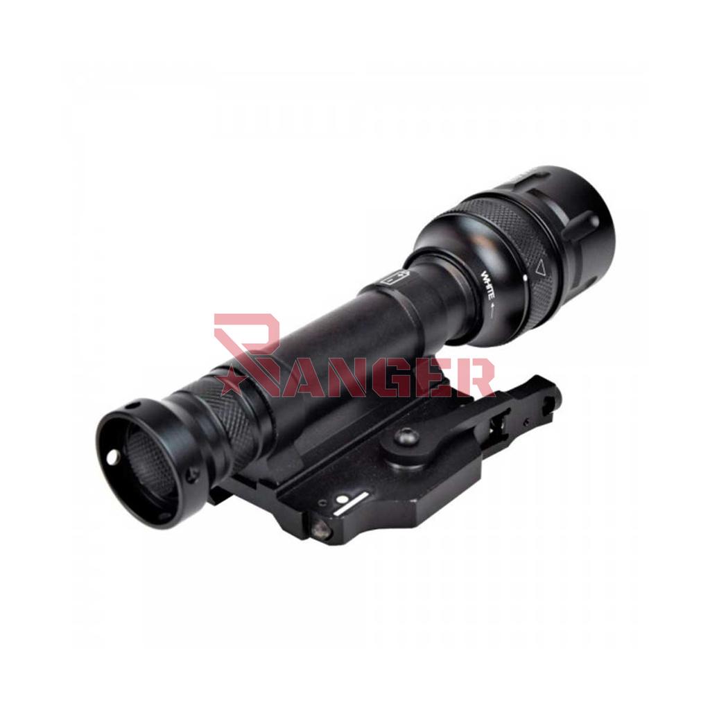 LINTERNA ELEMENT TACTICAL 220 LUMENS NEGRA