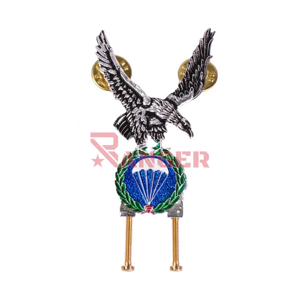 EMBLEMA BRIPAC PERMANENCIA METALICO PLATA