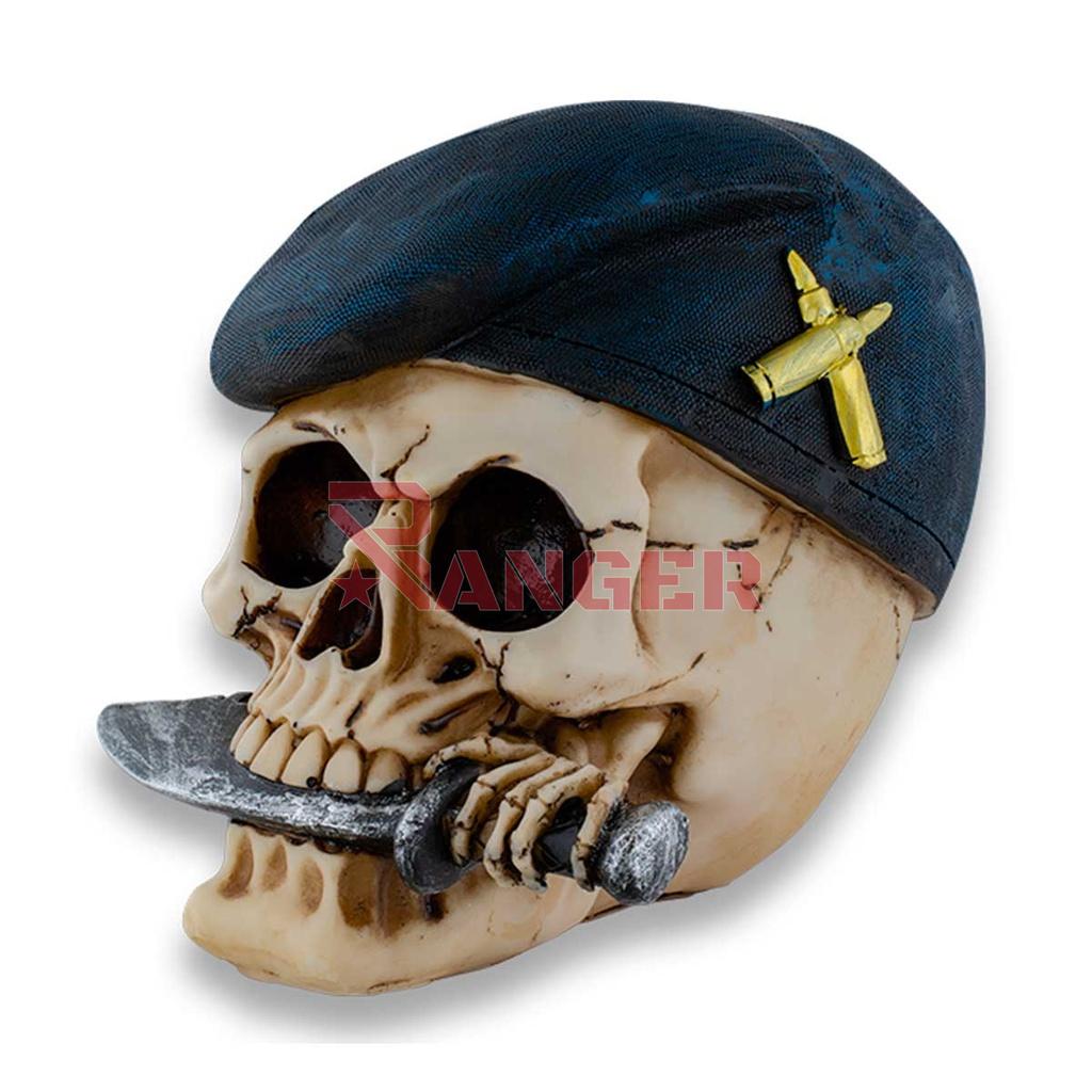 CABEZA DECORACION CALAVERA BOINA CUCHILLO