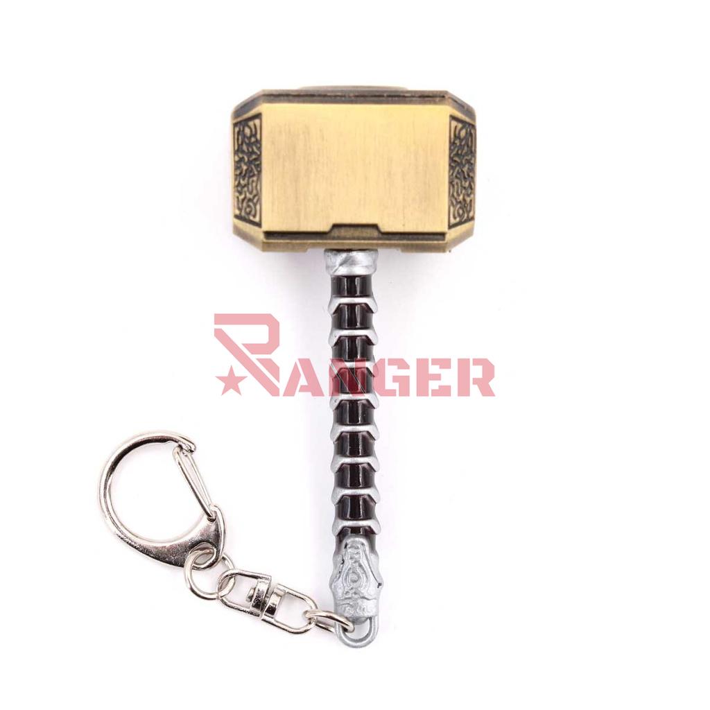 LLAVERO BH MARTILLO THR 8CM NEGRO-DORADO