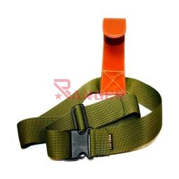 [6023] PORTA FUSIL CINTURA CURVO CUERO Y ACERO MARRON/VERDE